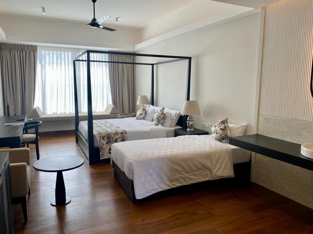 Taprobane House Отель *